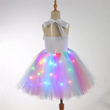 Charger l'image dans la galerie, đ Robe Licorne Lumineuse â Ădition Féérique de NoĂ«l âš