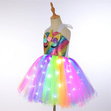 Charger l'image dans la galerie, đ Robe Licorne Lumineuse â Ădition Féérique de NoĂ«l âš