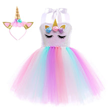 Charger l&#39;image dans la galerie, 🎄 Robe Licorne Lumineuse – Édition Féérique de Noël ✨
