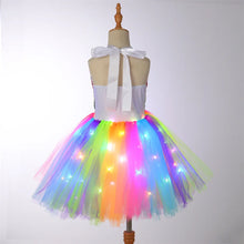 Charger l&#39;image dans la galerie, 🎄 Robe Licorne Lumineuse – Édition Féérique de Noël ✨
